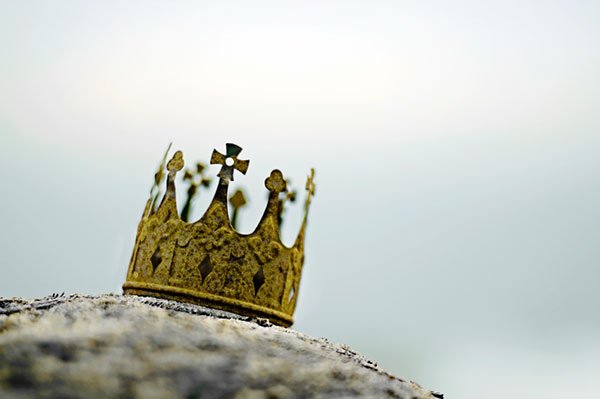 Crown Him With Many Crowns – Grace thru faith